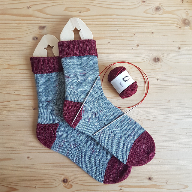 Les chaussettes tricotées main : ma recette facile